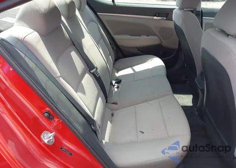 2020 Hyundai Elantra Value Edition z USA, uszkodzony, nr VIN 5NPD84LF9LH524577